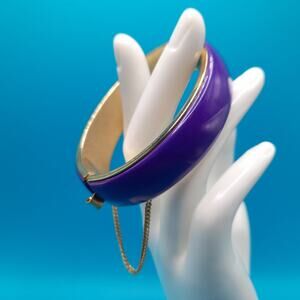 Vintage Purple Hinged Bracelet, Gold Tone, Safety Chain